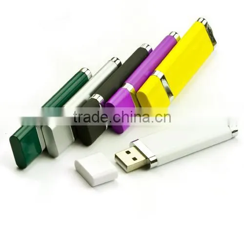 High Quality USB Flash Drive with Customized