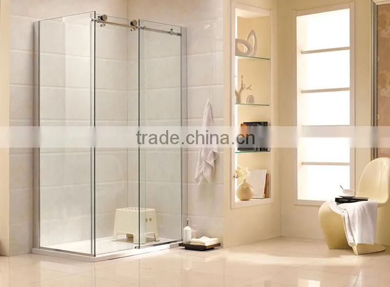 Shower room with sliding glass shower door R3
