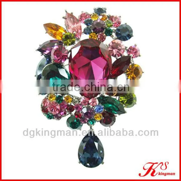 Fashion Crystal brooch