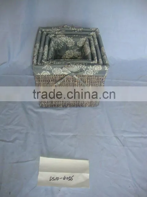 set storage basket