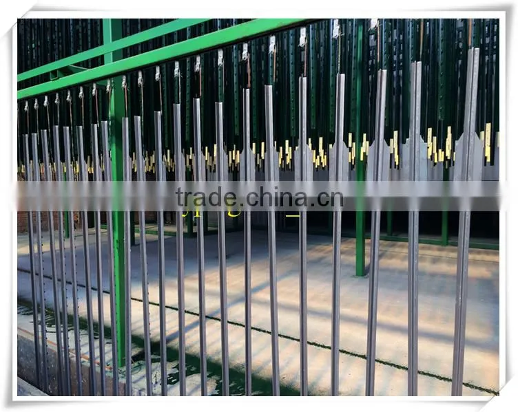 fence post with netting