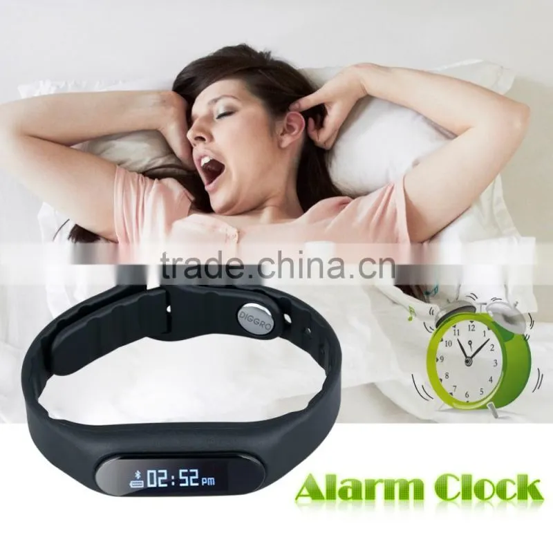 E06 Smart Healthy Bracelet IP67 Waterproof Bluetooth V4.0 Wristband with Remote Capture Compatible for Android and IOS