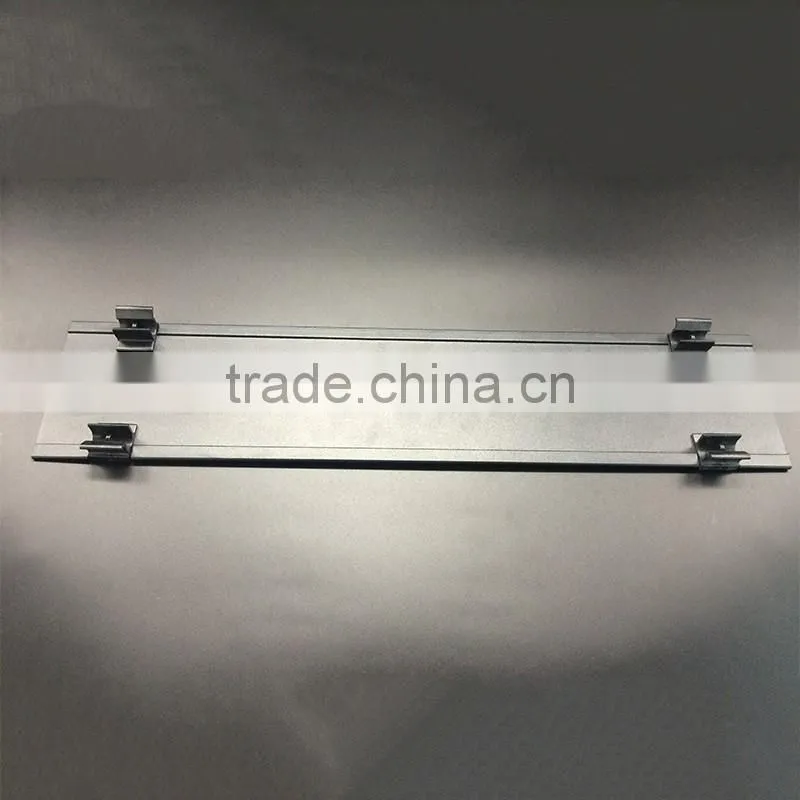 Optional Cable Management ,free Cable Management ring can be installed freely