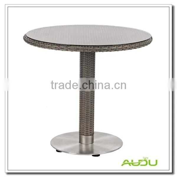 Audu Indoor Rattan Computer Table For Internet Cafe