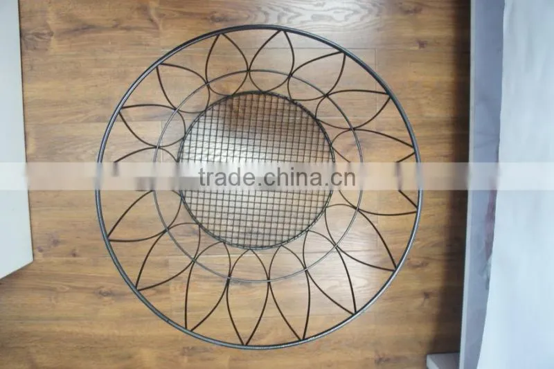 Metal Wire Laundry Basket, Black/white