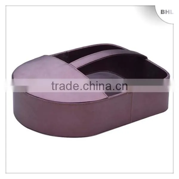 Hot Sales! Christmas gift faux leather storage basket with 2 pockets, household laundry basket, hotel supplies wine basket