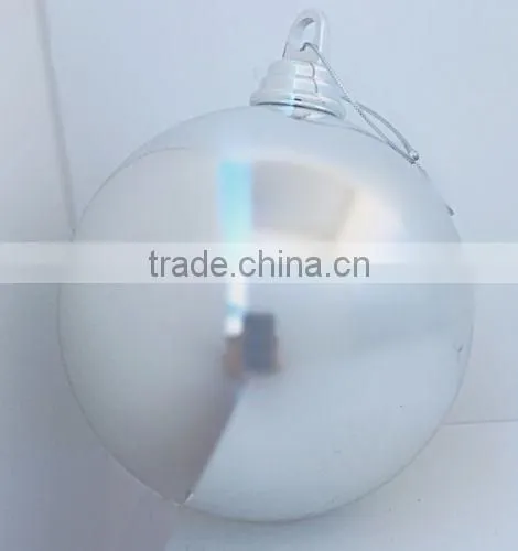 Cheap LARGE SHINY SILVER 200MM PLASTIC CHRISTMAS BALL 8" DIAMETER OUTDOOR ORNAMENT