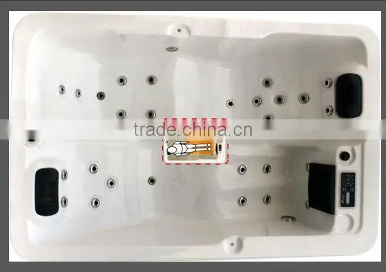 Promotion Hydromassage whirlpool spa for 3 persons