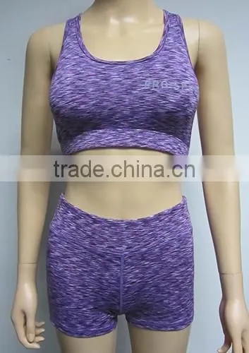 Latest Seamless Sexy Under Wear Ladies Active Bra Yoga Wear Sports Bra Set