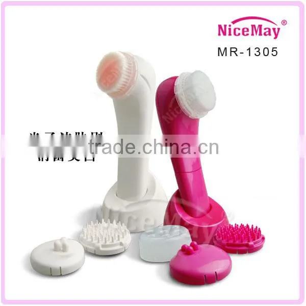 vibrating Facial massager, face clean brush