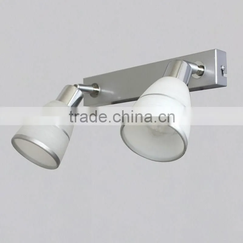 Wall lamp