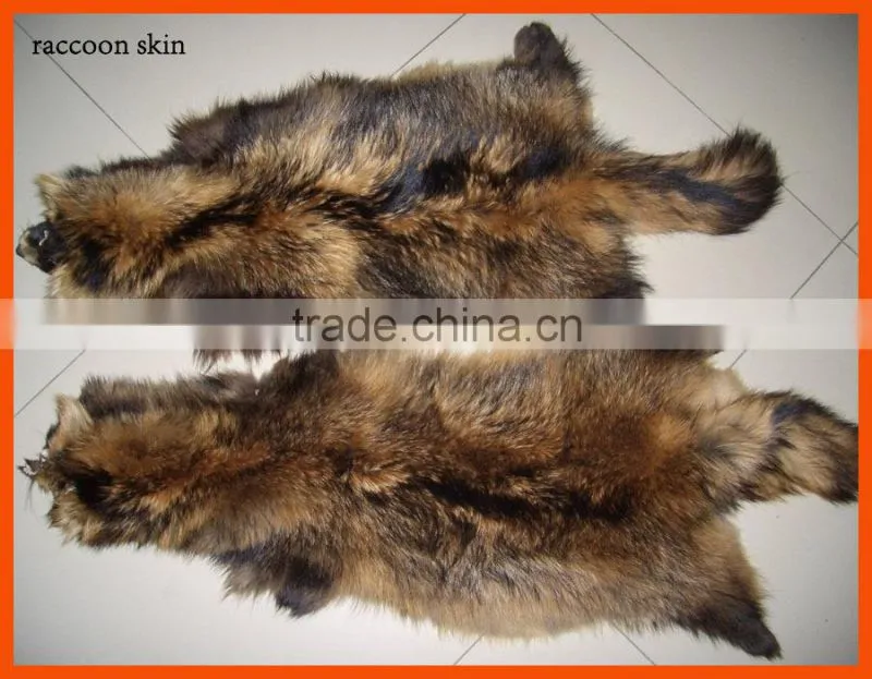 High quality natural white raccoon fur skin for sale
