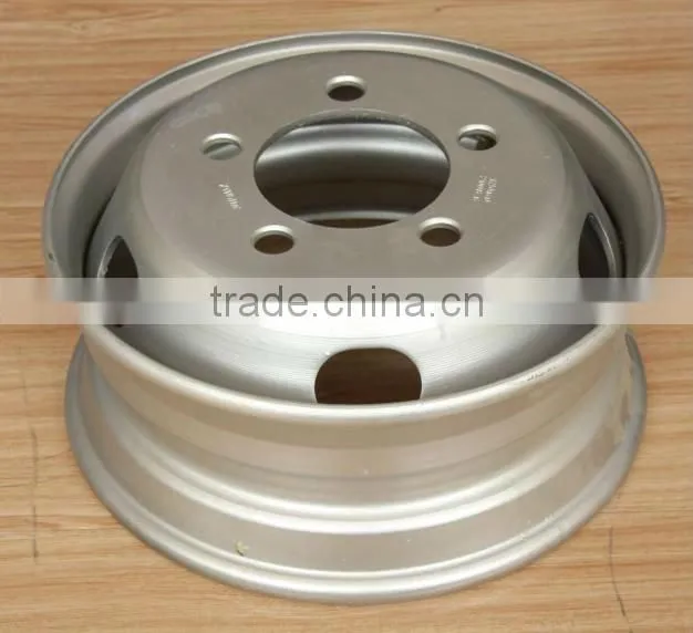 tubeless 17.5*6.75 Wheel
