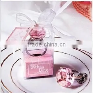 Hot sale new design crystal glass LED keychain for wedding souvenir promotional gifts