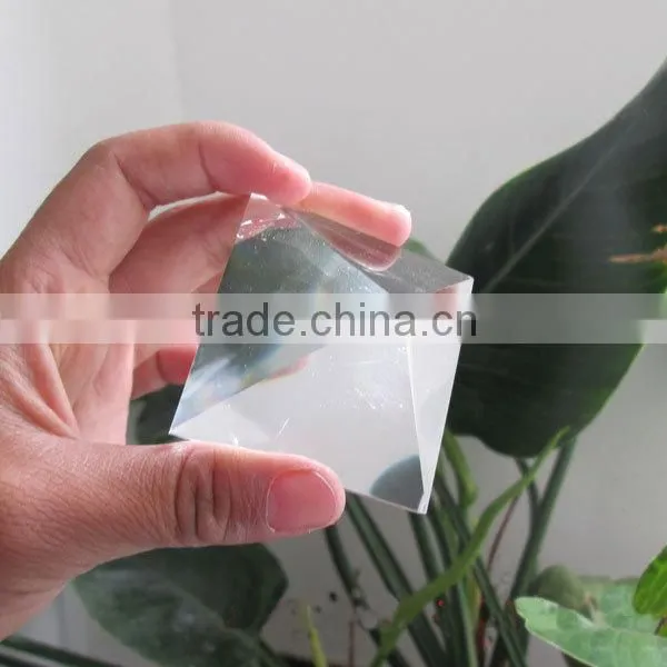 50mm Clear Quartz Crystal Pyramids Carving / Clear Crystal Pyramid