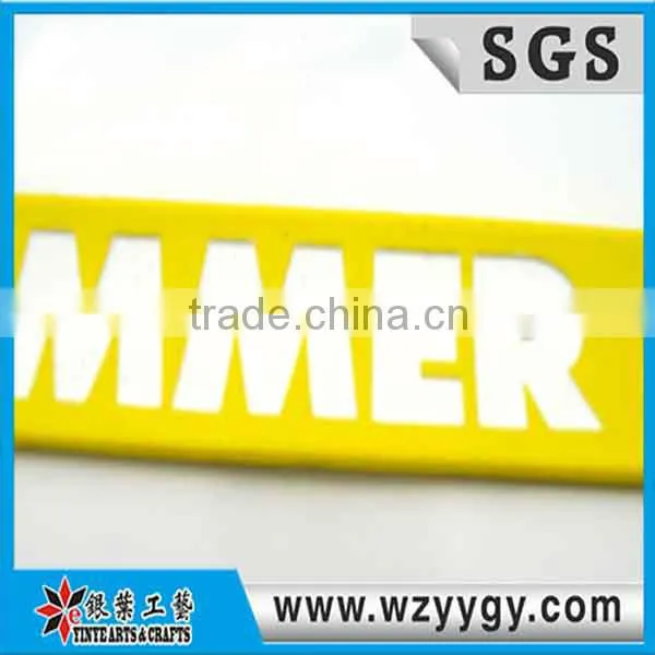 Colorful silicone slap band with debossed logo