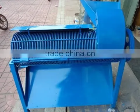 Save strength machine for peeling apricot
