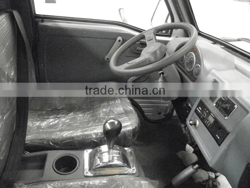 0.5 tons petrol van (LHD)