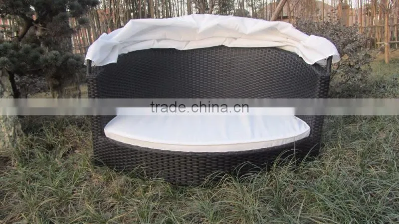 Hot sale wicker Dog Bed With Canopy for dogs