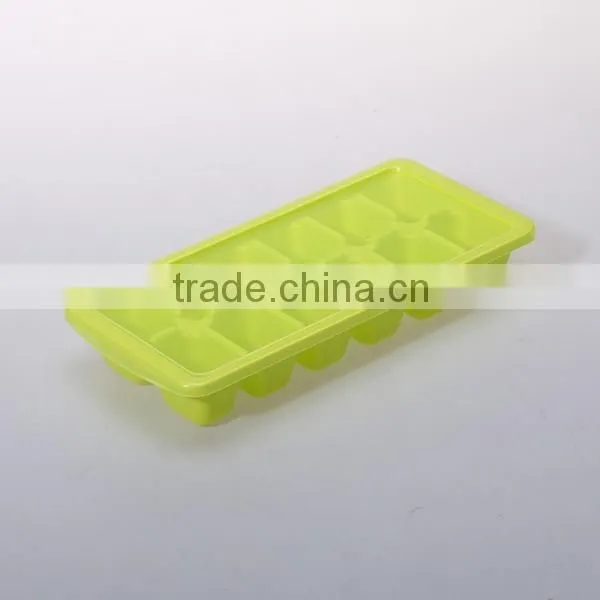 Plastic small cube Ice Mold(Assorted Color)