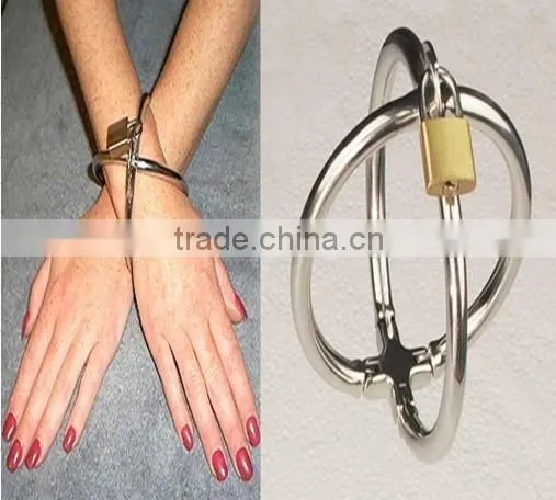 2016 sexy joyful adults toys , female slave whips and leather spanking classic sex leather paddles for wowan