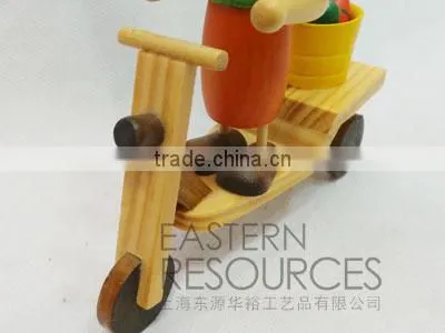 Painted Wooden Rabbit Couple with Scooter for Table Easter Decoration