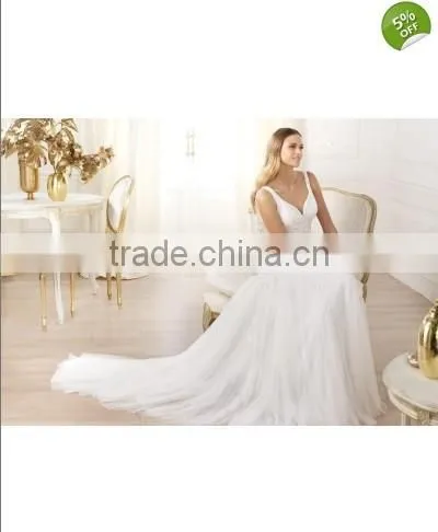 White Tulle Lace Sleeveless V Neckline New Arrival Crystal Wedding