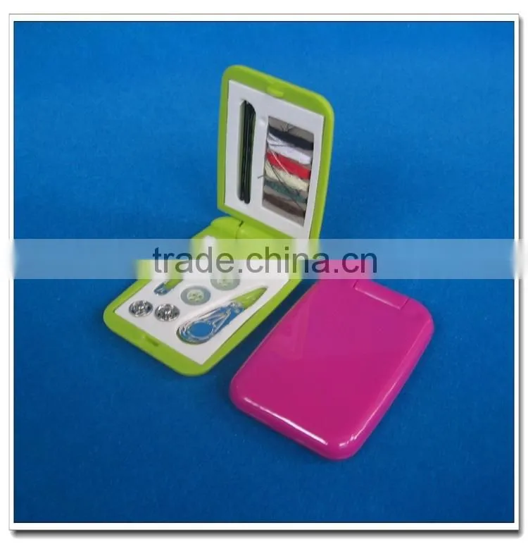 Plastic mini adult sewing kits
