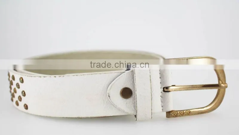 Women's fashion studded belt accessories with embossed buckles in yiwu