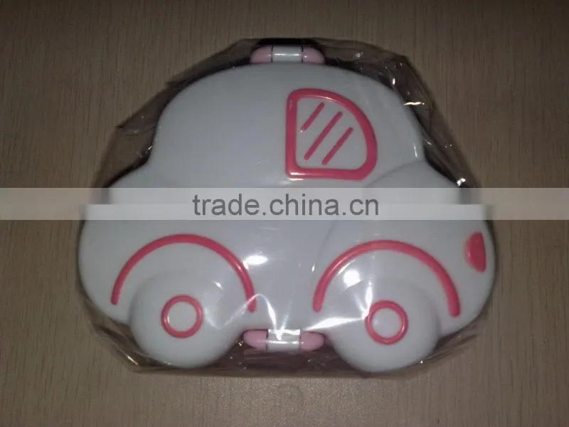 Chicken-shaped, double-layers lunch box