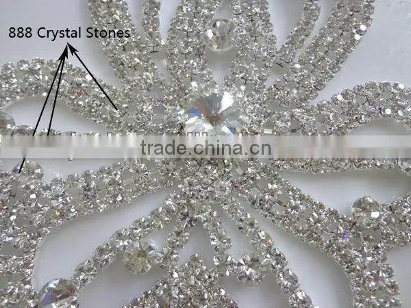 Wholesales New Style Popular Design Flower-shaped Rhinestone Lace for Decoration in Bulk