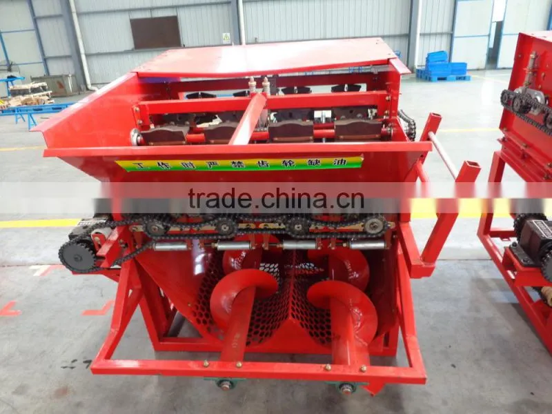 ear corn harvester