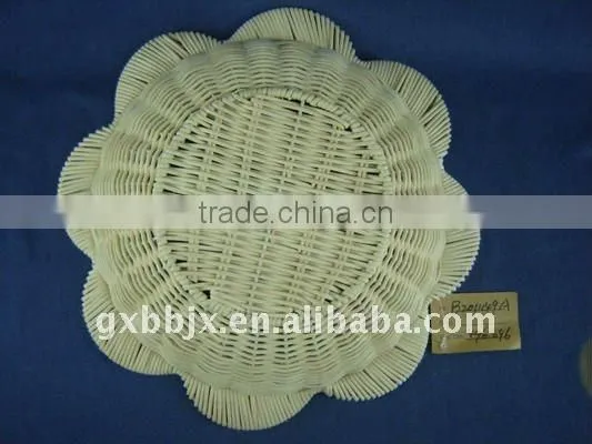 White rattan weaving iron frame storage fruit woven tray
