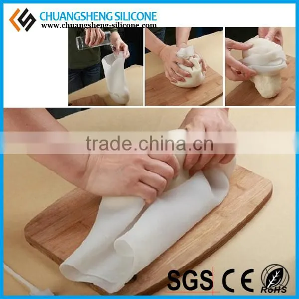 Kitchen cooking flour mixing bag, soft silicone cooking bag