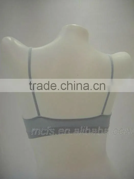 Comfortable women's seamless bra set