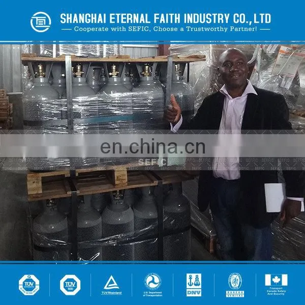 Different Sizes And Colors Chlorine Cylinder Low Price Nitrogen Gas Cylinder Valves Equipped Nitrogen Cylinder