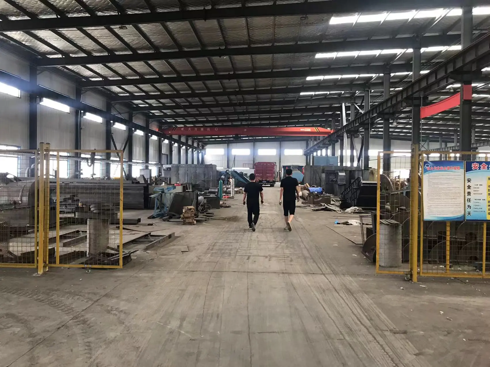 QINGDAO Honghui Xinsheng Machanic Equipment Co.,Ltd company overview - view 2