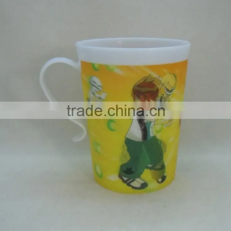 superior design BPA Free pp plastic coffee mug with a handle, colorful painting