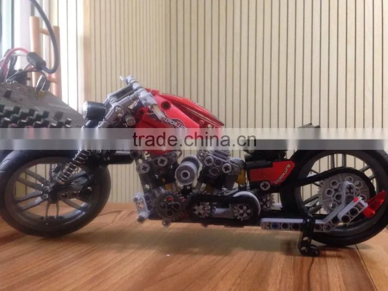 Decool Bricks Toys 378pcs Transport Series Technic Motorcycle 3354 Sets Educational DIY Toys for children