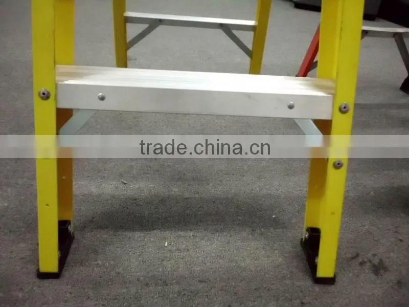 2013 Hot-Sale Fiberglass Ladder