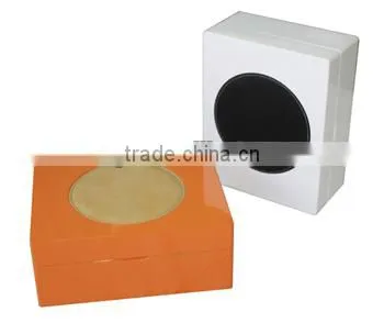 Boutique High Gloss Piano Black With Special Round Design Praline Box