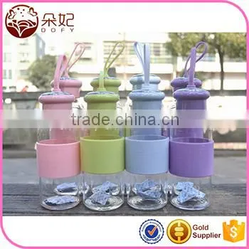 Modern high-grade high quality glass water bottle with silicone sleeve