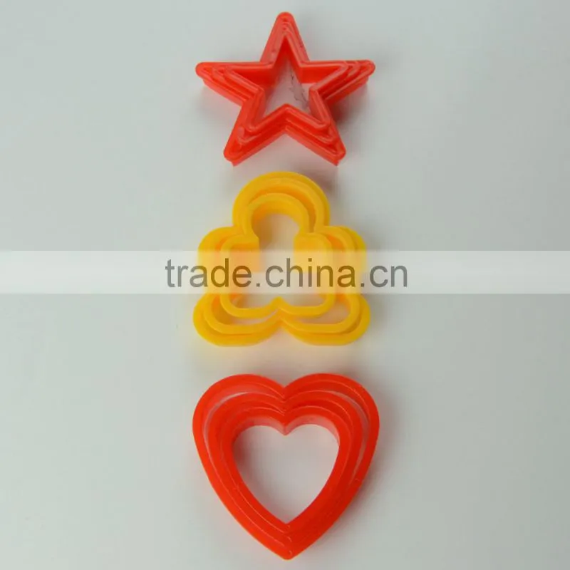 9 pcs plastic cookie cutter with different shapes