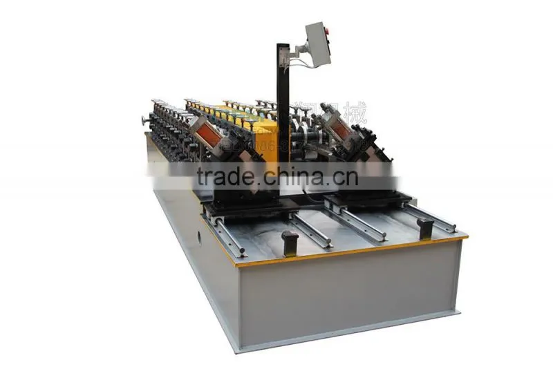 Roll forming machine, guardrail cold rolled formed machine