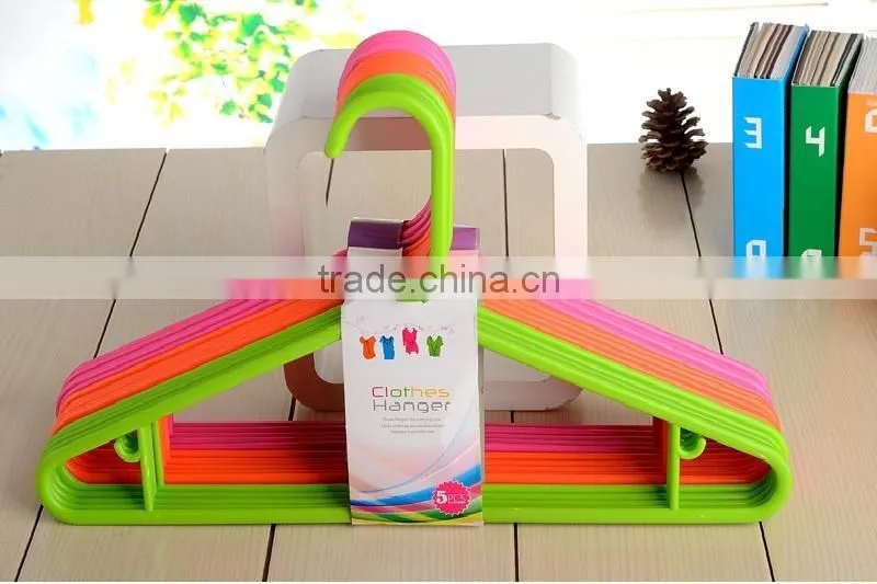 colorful plastic clothes hanger/pp cloth hanger