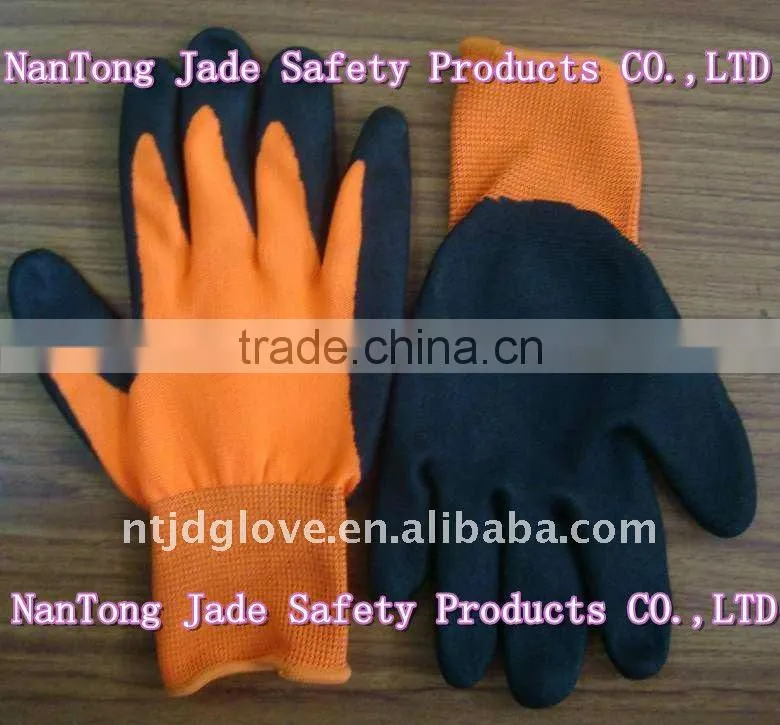 Laszlo Grind arenaceous black nitirl coated glove