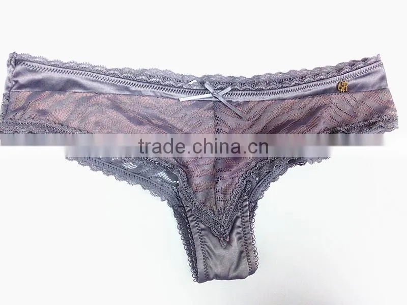 Woman sexy lace thong /briefs