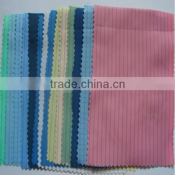 Uniform anti-static fabric