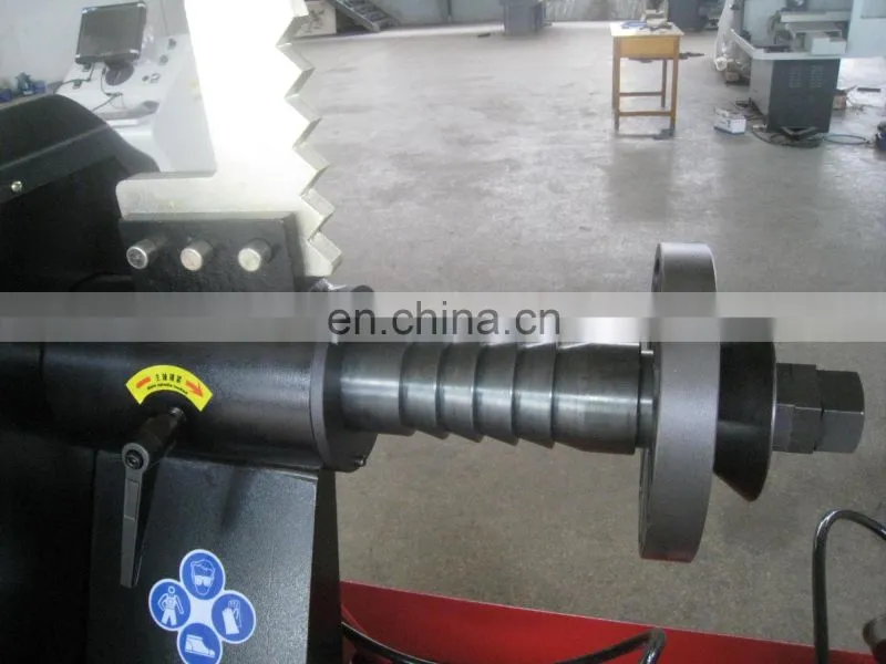 RSM695 Wheel Straightening Repair Machine