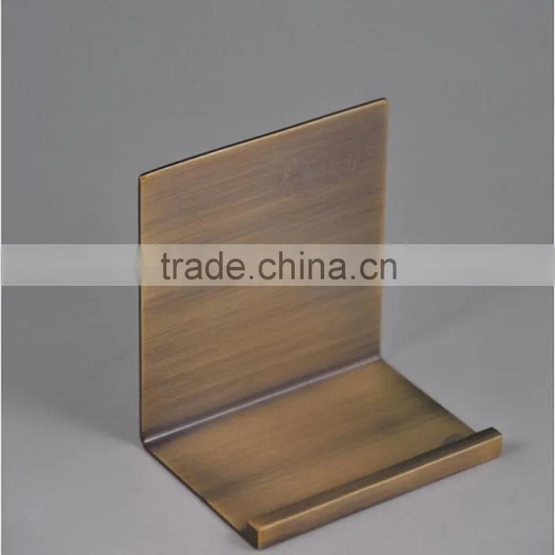 Creative Design Metal Tabletop Standing Wallet Display Stands Metal Brass Wallet Display Stand
